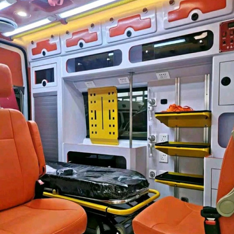 永仁长途救护车护送病人租赁价格